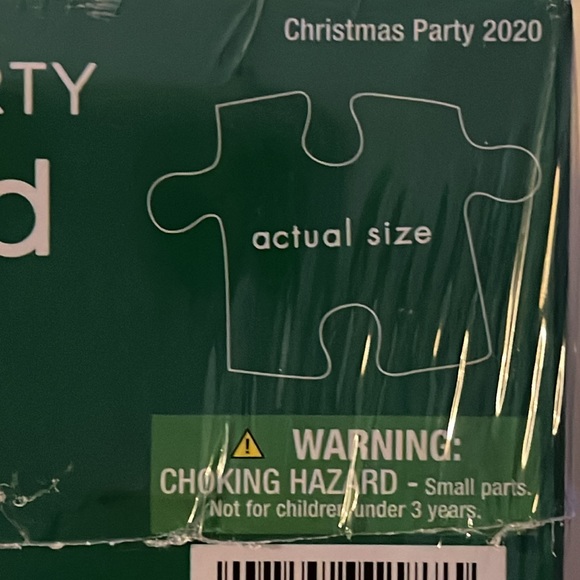 SOLD🚫Christmas Party 2020 Oversized Puzzle 500 Pieces - Picture 4 of 5